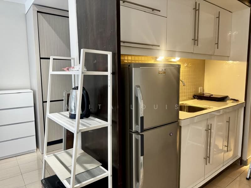 Amcorp Serviced Suites untuk Untuk Disewa - RM 1,850 /bulan, Feb 2026 - Kitchen - PropertyGuru.com.my