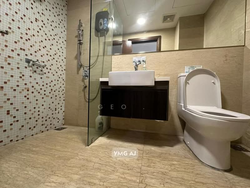 Regalia Residence untuk Untuk Dijual - RM 699,000, Feb 2026 - Bathroom - PropertyGuru.com.my