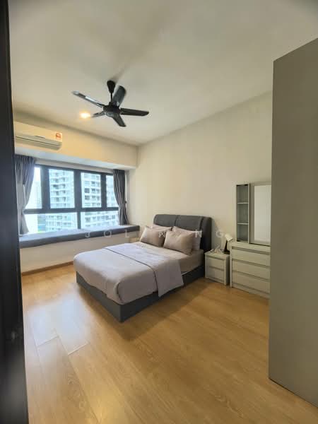Condominium for Sale at Amberside @ Country Garden Danga Bay - Jolin Ng - Bedroom - PropertyGuru.com.my