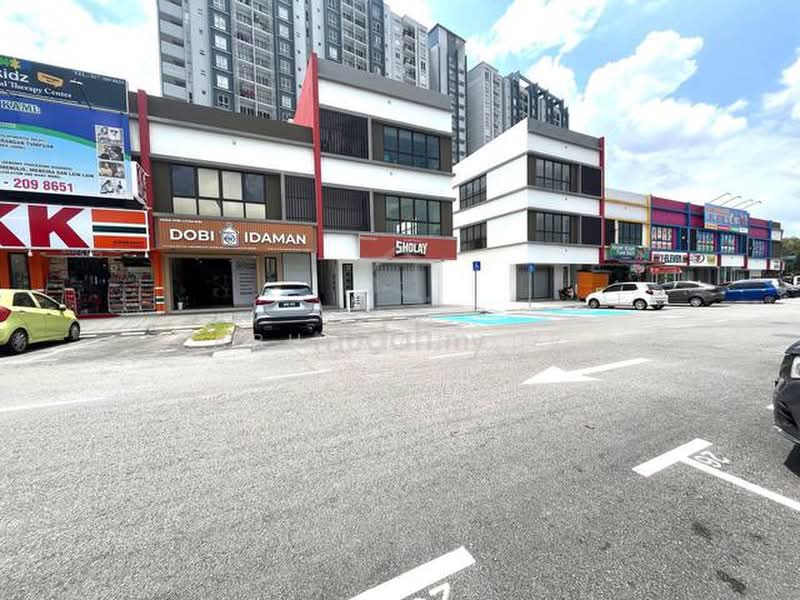 Shop for Rent in U8, Taman Bukit Jelutong (Shah Alam) - Abu Mansur - PropertyGuru.com.my