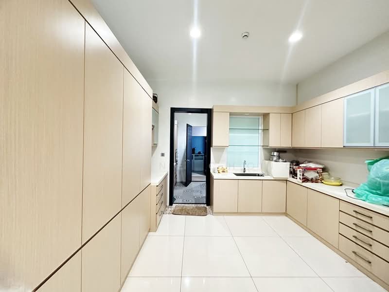 Semi-Detached House for Sale in Iskandar Puteri (Nusajaya) (Johor) - Yvonne Chong - Kitchen - PropertyGuru.com.my