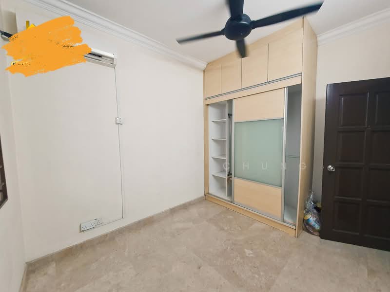 2-storey Terraced House for Sale in Putra Permai (Subang Jaya) - Nobeille Chung - Bedroom - PropertyGuru.com.my