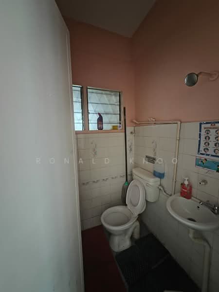 Pjs 7 Bandar Sunway untuk Untuk Dijual - RM 1,130,000, Feb 2026 - Bathroom - PropertyGuru.com.my