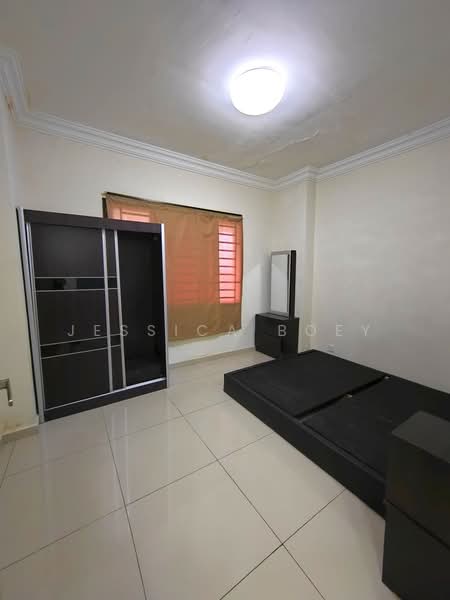 Apartment for Sale at Seri Mutiara Apartment - Jessica Boey - Bedroom - PropertyGuru.com.my
