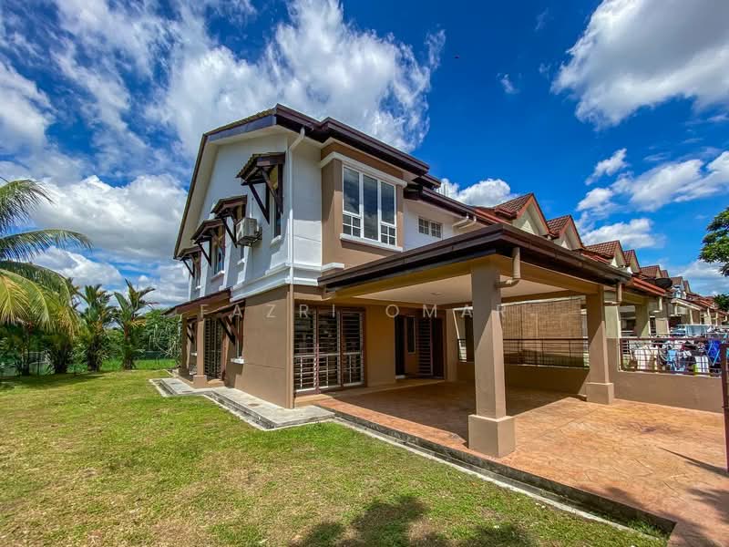 2-storey Terraced House for Sale in Alam Nusantara (Setia Alam) - Fazri Omar - Exterior - PropertyGuru.com.my