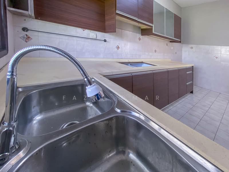 2-storey Terraced House for Sale in Alam Nusantara (Setia Alam) - Fazri Omar - Kitchen - PropertyGuru.com.my