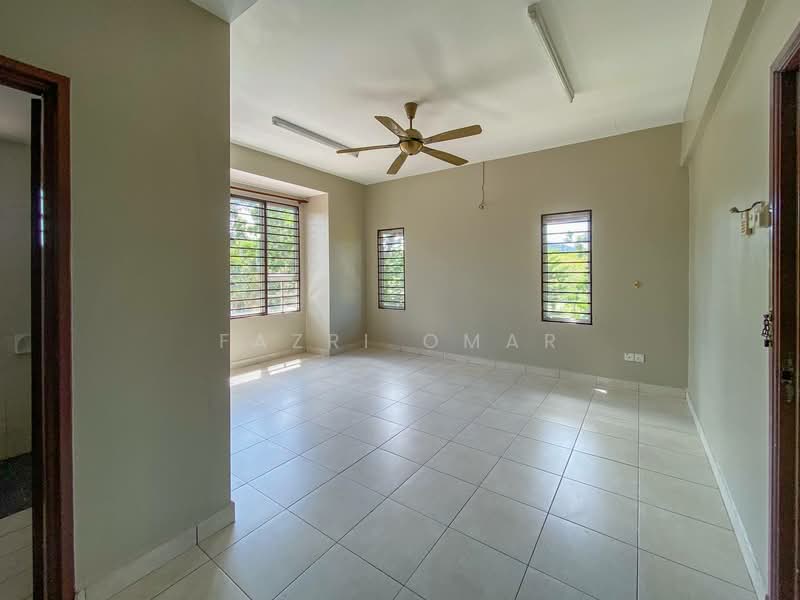 2-storey Terraced House for Sale in Alam Nusantara (Setia Alam) - Fazri Omar - PropertyGuru.com.my