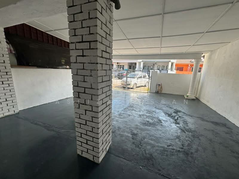 Taman Tuanku Jaafar untuk Untuk Dijual - RM 320,000, Feb 2026 - Exterior - PropertyGuru.com.my