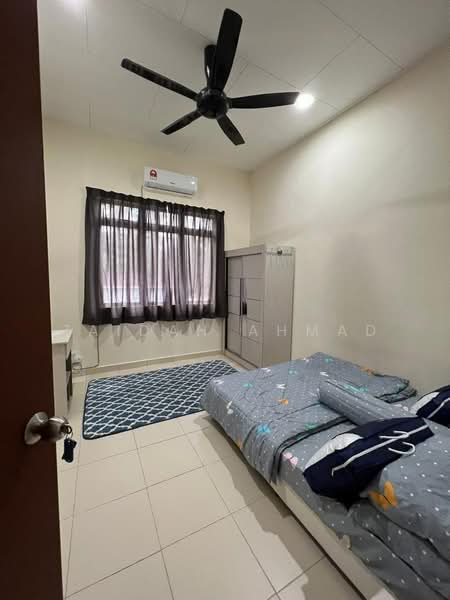 d'Venea Residence 3 untuk Untuk Disewa - RM 3,300 /bulan, Feb 2026 - Bedroom - PropertyGuru.com.my