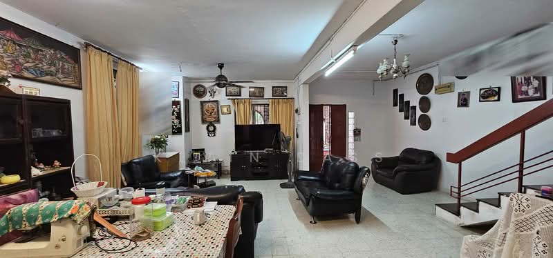 2-storey Terraced House for Sale in Medan Damansara (Damansara Heights) - Kevin Dass - Living Room - PropertyGuru.com.my