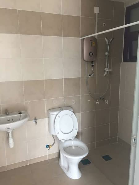 Rafflesia untuk Untuk Dijual - RM 550,000, Feb 2026 - Bathroom - PropertyGuru.com.my