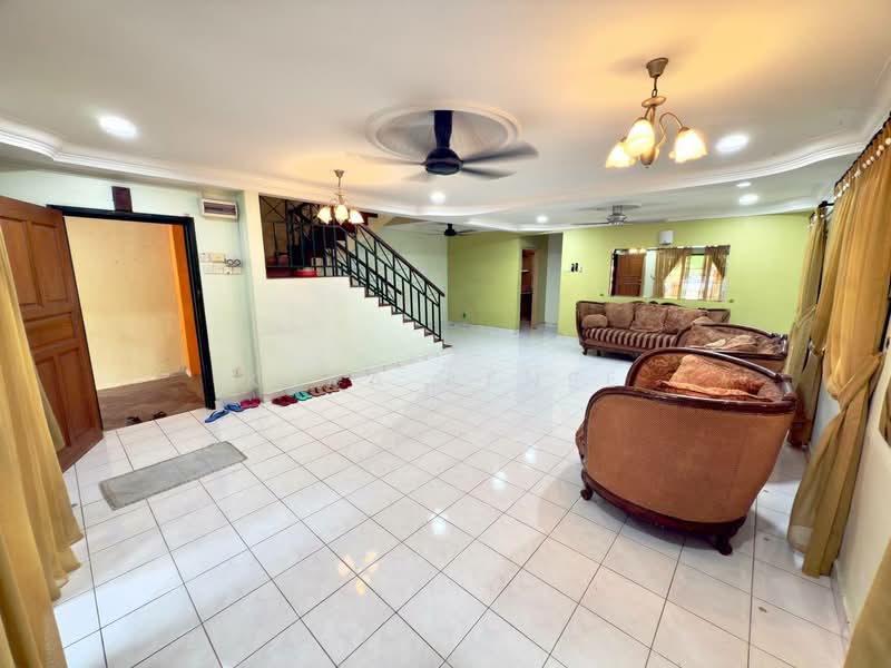 2-storey Terraced House for Sale in Kota Damansara (Selangor) - Kyra Afnee - Living Room - PropertyGuru.com.my