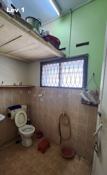 2-storey Terraced House for Sale in Gajah Berang (Melaka City) - Shiun Yan Yoong - Bathroom - PropertyGuru.com.my