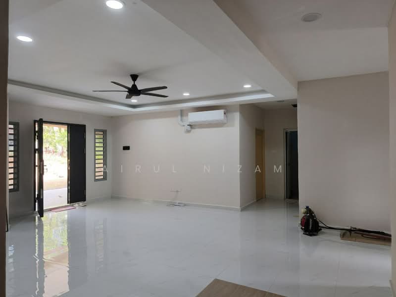 Residential Land for Sale in Machap (Kluang) - AIRUL NIZAM - Living Room - PropertyGuru.com.my