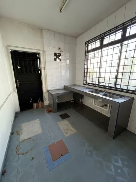 2-storey Terraced House for Sale in Kulai (Johor) - Zack Chow - Kitchen - PropertyGuru.com.my