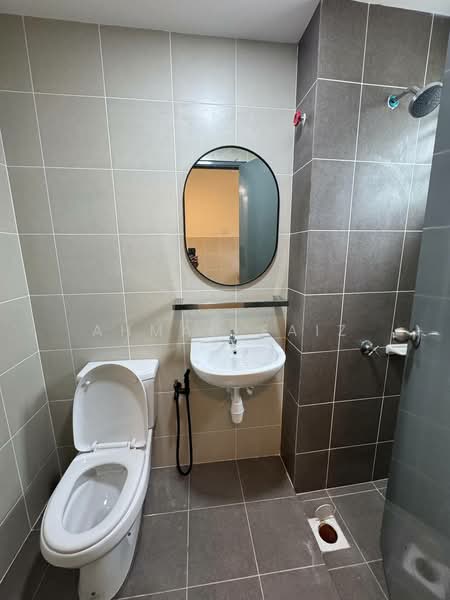 2-storey Terraced House for Rent in Dengkil (Selangor) - Ahmad Faiz - Bathroom - PropertyGuru.com.my