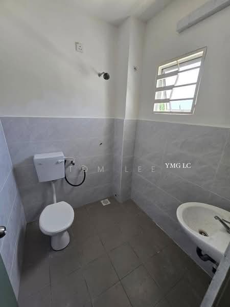 2-storey Terraced House for Sale in Kapar (Selangor) - Tom Lee - PropertyGuru.com.my