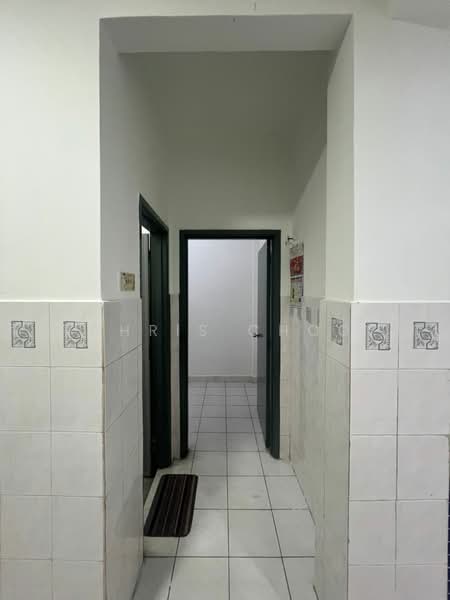 Taman Sri Haneco, Sungai Lalang, Semenyih untuk Untuk Dijual - RM 345,000, Feb 2026 - Corridor - PropertyGuru.com.my