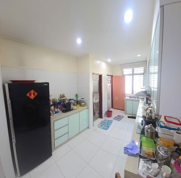 2-storey Terraced House for Sale in Bandar Dato Onn (Tebrau) - Sharon Lau - Kitchen - PropertyGuru.com.my