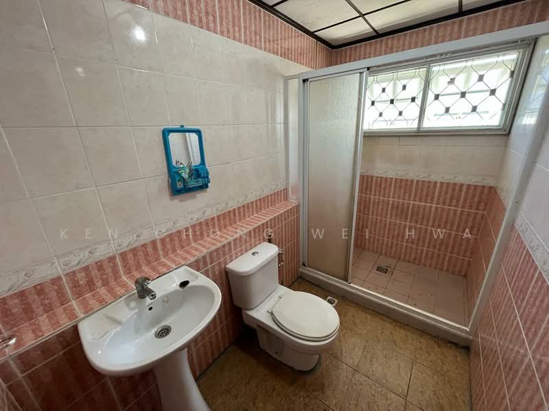 Bungalow for Sale in Kota Kinabalu (Sabah) - KEN CHONG WEI HWA - Bathroom - PropertyGuru.com.my