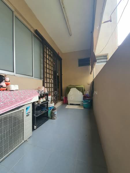 Flat for Sale at Ketapang Flat - Tong Guan Kho - Balcony - PropertyGuru.com.my