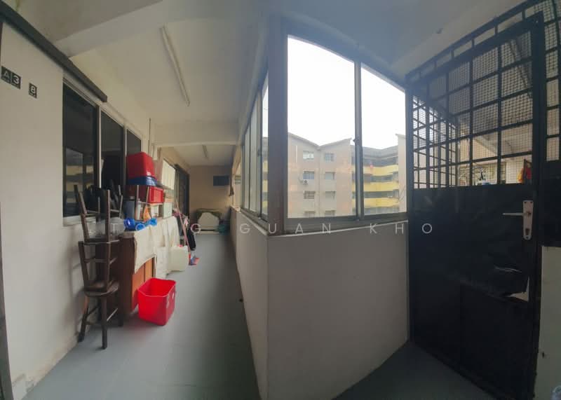 Flat for Sale at Ketapang Flat - Tong Guan Kho - Corridor - PropertyGuru.com.my