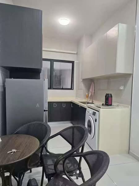 Condominium for Sale at Kings Bay @ Country Garden Danga Bay - Vivian Abdullah - Kitchen - PropertyGuru.com.my