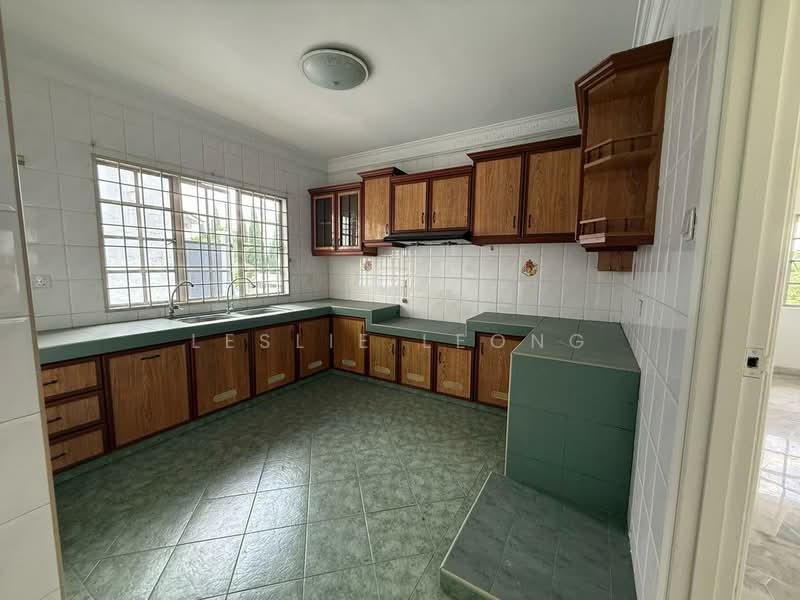 Bandar Country Homes Rawang untuk Untuk Dijual - RM 960,000, Feb 2026 - Kitchen - PropertyGuru.com.my