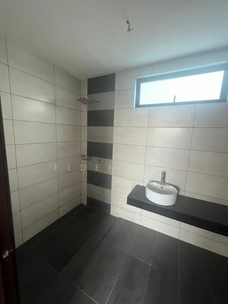 Molek Regency untuk Untuk Dijual - RM 800,000, Feb 2026 - Bathroom - PropertyGuru.com.my