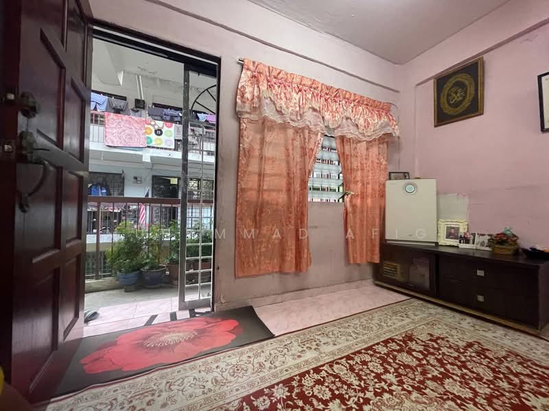 PKNS Flat Seksyen 6 untuk Untuk Dijual - RM 160,000, Feb 2026 - PropertyGuru.com.my