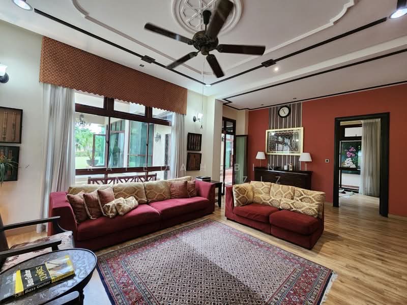 Bungalow for Sale in Bukit Jelutong (Shah Alam) - Rafedah Binti Abdul Aziz - Living Room - PropertyGuru.com.my