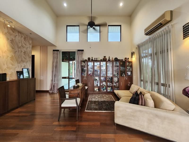 Bungalow for Sale in Bukit Jelutong (Shah Alam) - Rafedah Binti Abdul Aziz - Living Room - PropertyGuru.com.my