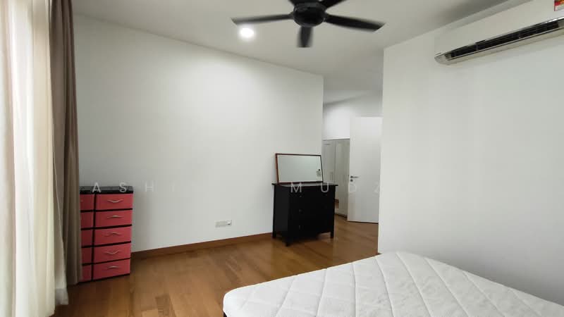 Semi-Detached House for Rent in Sepang (Selangor) - Ashiken Mudzrin - Bedroom - PropertyGuru.com.my