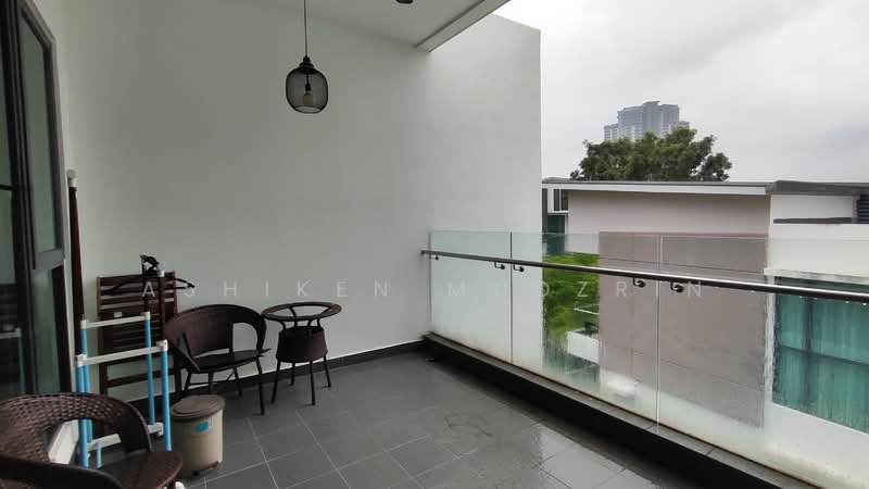 Semi-Detached House for Rent in Sepang (Selangor) - Ashiken Mudzrin - Balcony - PropertyGuru.com.my