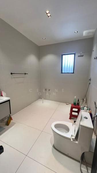 Semi-Detached House for Sale in Setia Utama (Setia Alam) - Celine Gan - Bathroom - PropertyGuru.com.my