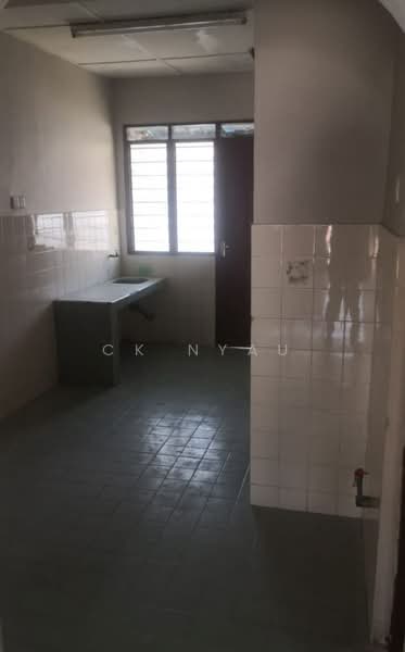 1-storey Terraced House for Sale in Ipoh (Perak) - Ck Nyau - Kitchen - PropertyGuru.com.my