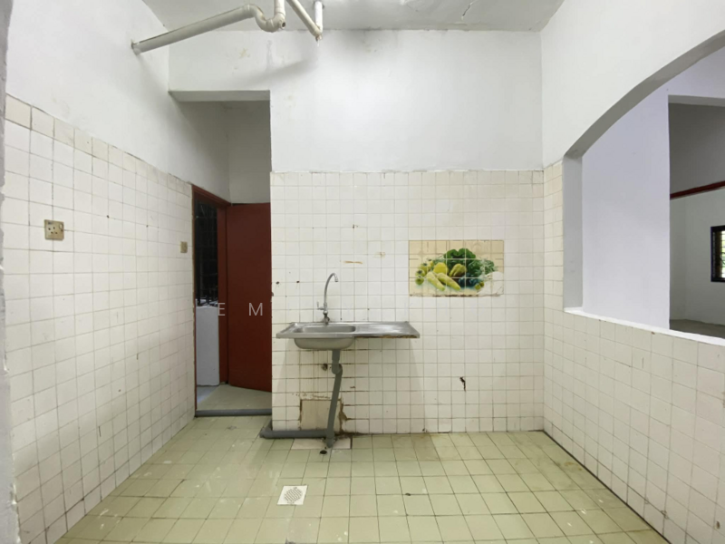 Apartment for Rent at Mediterranean Alora - Emily Kho - Kitchen - PropertyGuru.com.my