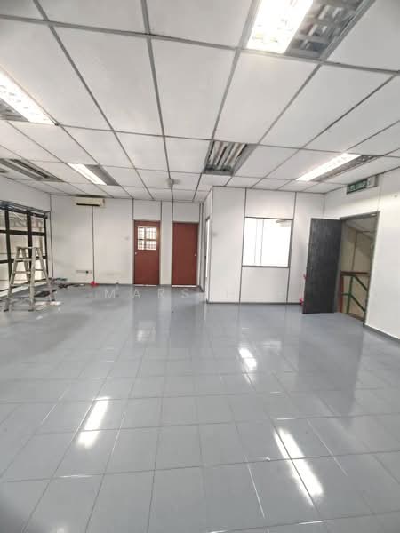 Factory for Rent in Taman Desa Cemerlang (Ulu Tiram) - Mars Hoe - Interior - PropertyGuru.com.my