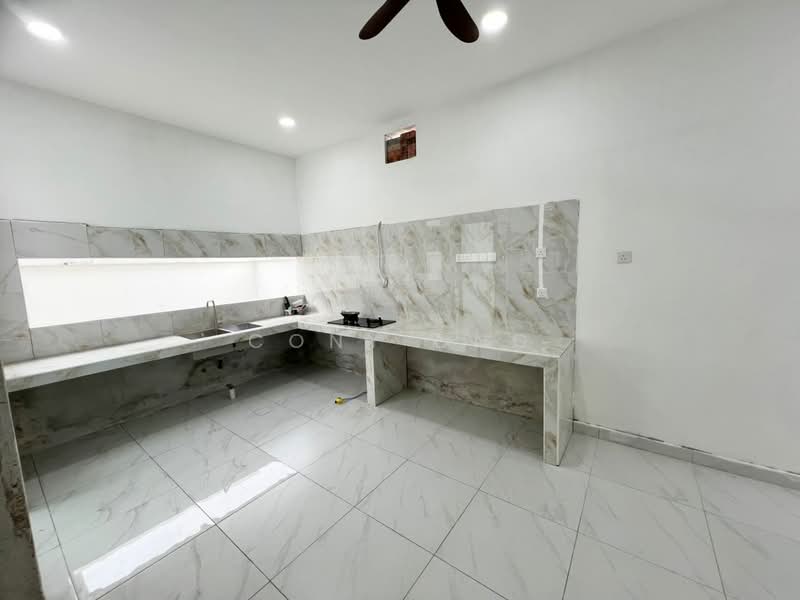 Semi-Detached House for Sale in Setia Tropika (Johor Bahru) - Cony Ong - Kitchen - PropertyGuru.com.my
