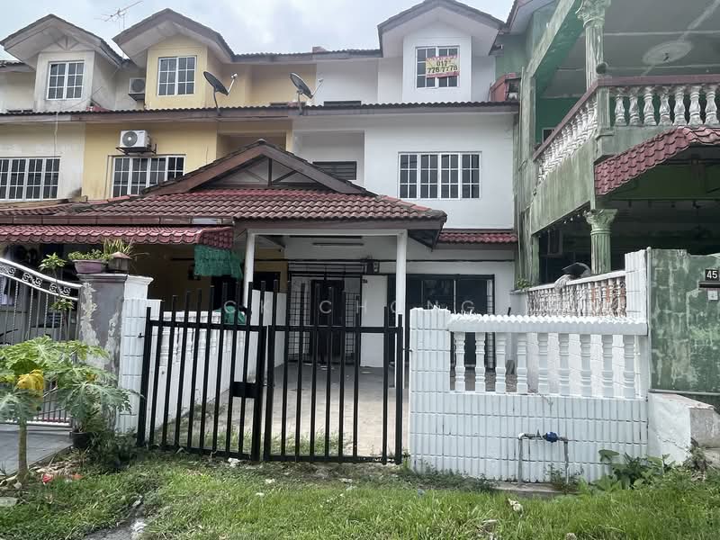 2.5-storey Terraced House for Sale in Balakong (Selangor) - CK Chong - Exterior - PropertyGuru.com.my