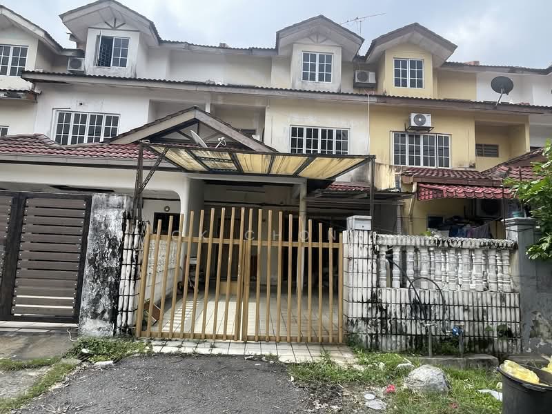 2.5-storey Terraced House for Sale in Balakong (Selangor) - CK Chong - Exterior - PropertyGuru.com.my