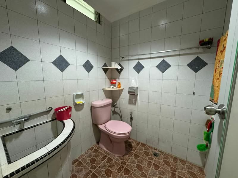 Taman Aman untuk Untuk Dijual - RM 365,000, Mac 2026 - Bathroom - PropertyGuru.com.my