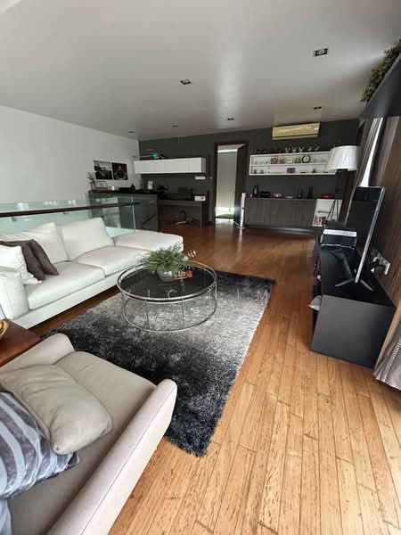 Semi-Detached House for Sale in Johor Bahru (Johor) - Vic Lim - Living Room - PropertyGuru.com.my