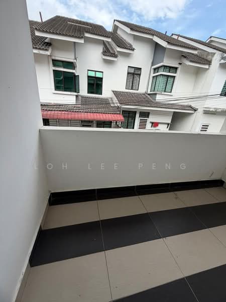 Untuk Disewa - Taman Bukit Dahlia