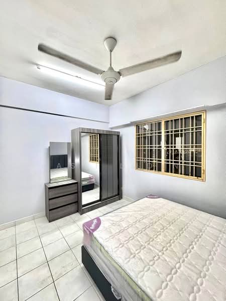 Apartment for Rent at Pangsapuri Sri Cempaka - Hasif Ludin - Bedroom - PropertyGuru.com.my
