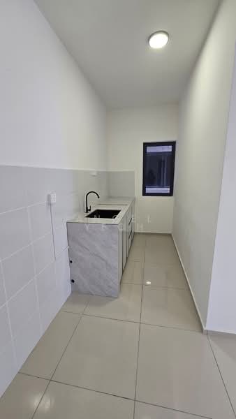 One Equine untuk Untuk Disewa - RM 1,700 /bulan, Mac 2026 - Kitchen - PropertyGuru.com.my
