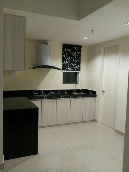 Univ 360 Place untuk Untuk Disewa - RM 2,000 /bulan, Feb 2026 - Kitchen - PropertyGuru.com.my