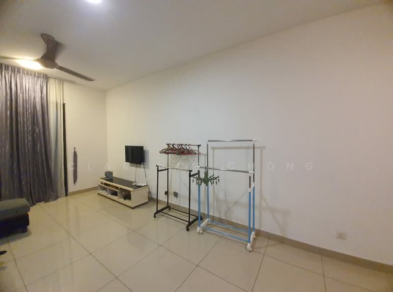 Univ 360 Place untuk Untuk Disewa - RM 2,000 /bulan, Feb 2026 - Living Room - PropertyGuru.com.my