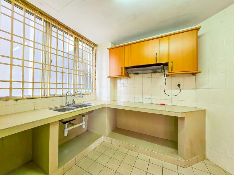 Condominium for Sale at Villa Wangsamas - M.J Zairin - Kitchen - PropertyGuru.com.my