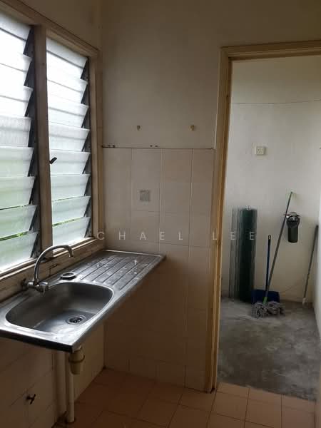 Apartment for Rent at Sri Cempaka (Puchong Jaya) - Michael Lee - Kitchen - PropertyGuru.com.my